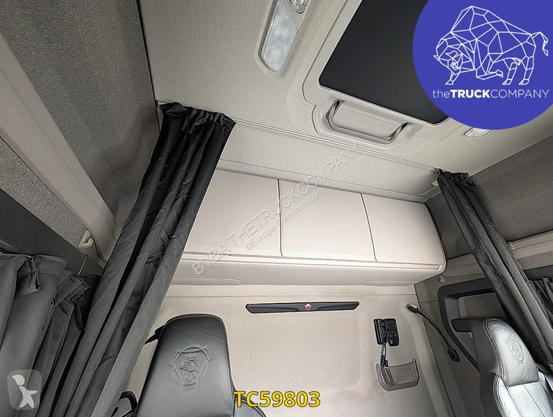 جرار Scania 520