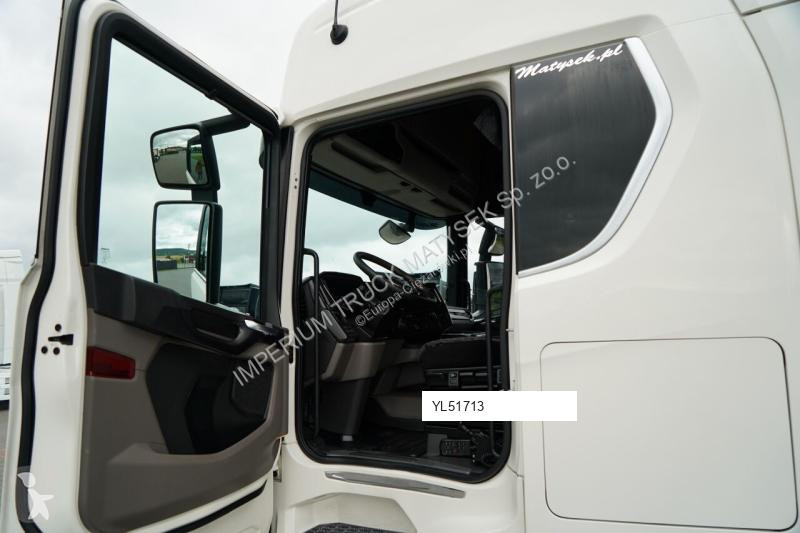 جرار Scania R 520