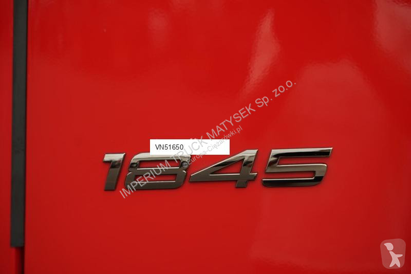 Влекач Mercedes ACTROS 1845