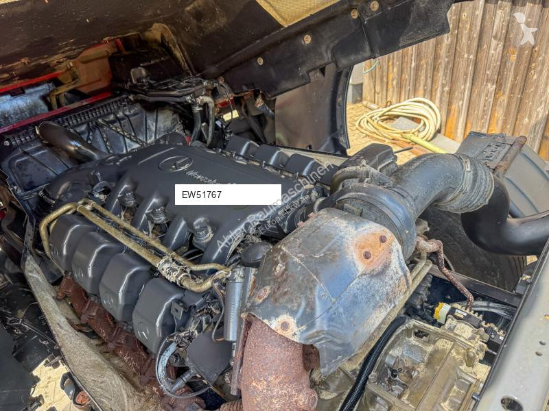Cabeza tractora Mercedes 3351 MP3