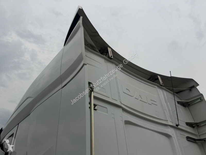 جرار DAF 530 FT Lowdeck/Mega Intarder