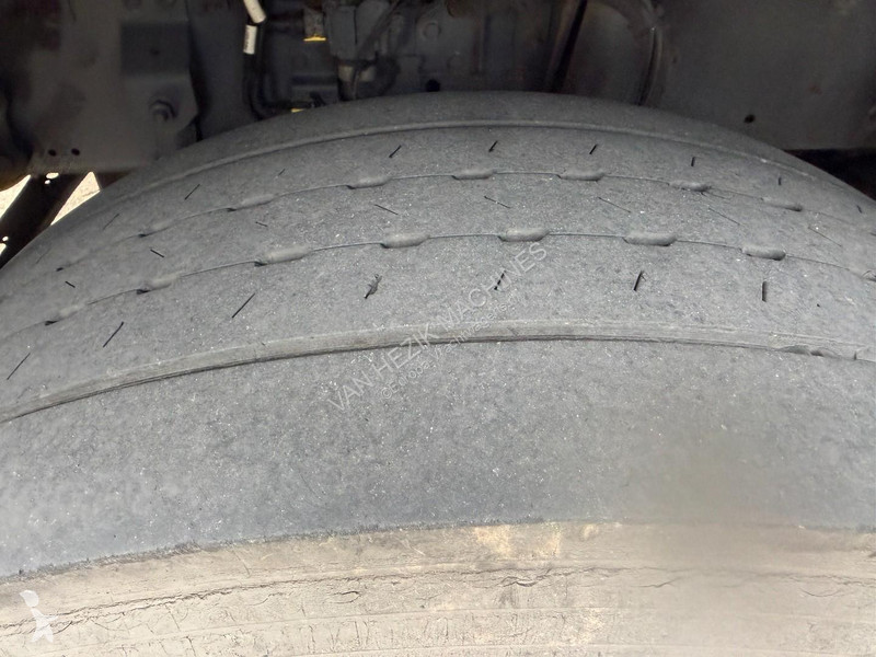 جرار DAF 440 FT Manual fifth wheel, blower, low...