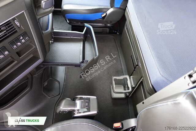 جرار  Trattore stradale standard