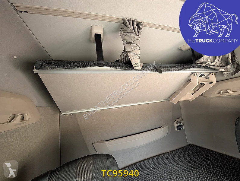 جرار DAF XG
