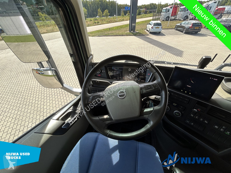 جرار Volvo 500 TC 4x2 Showtruck + I-Park