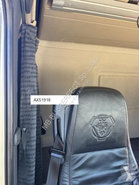 Влекач Scania R560