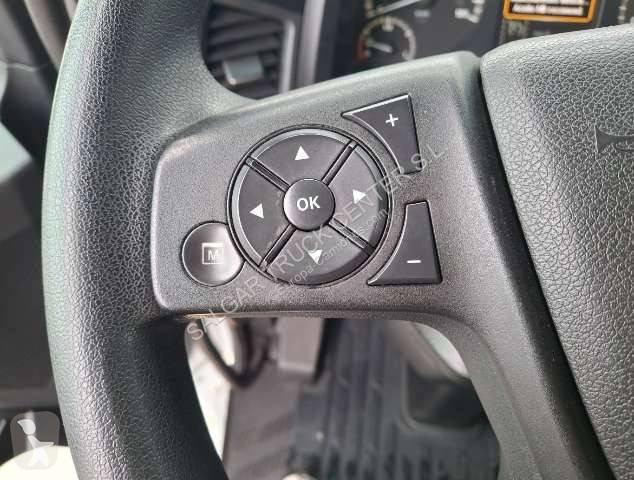 جرار Mercedes