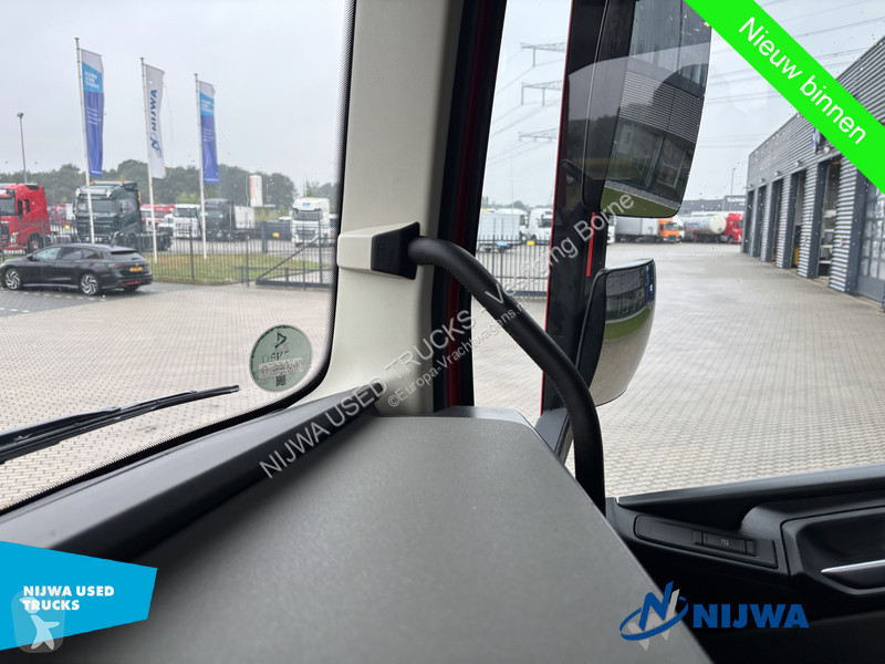 Traktor Volvo FH 460 4x2 PTO + WRC