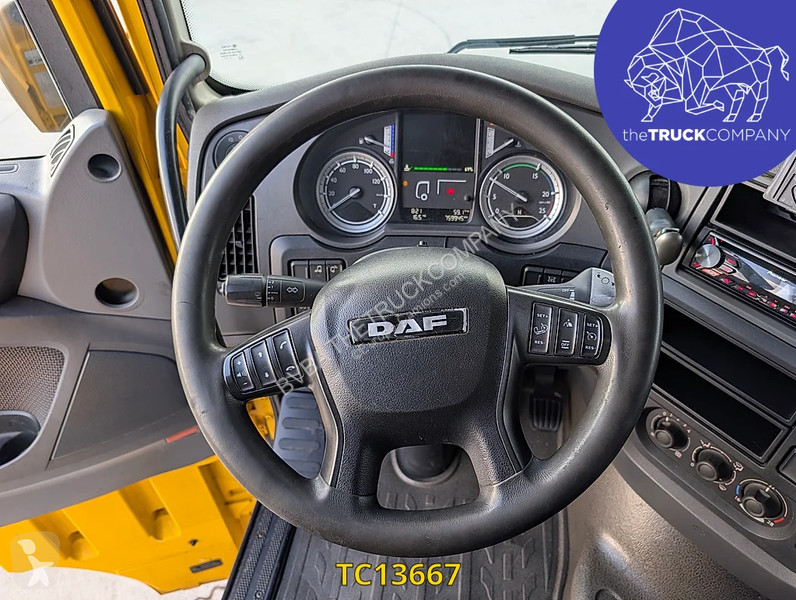 Tracteur DAF 440