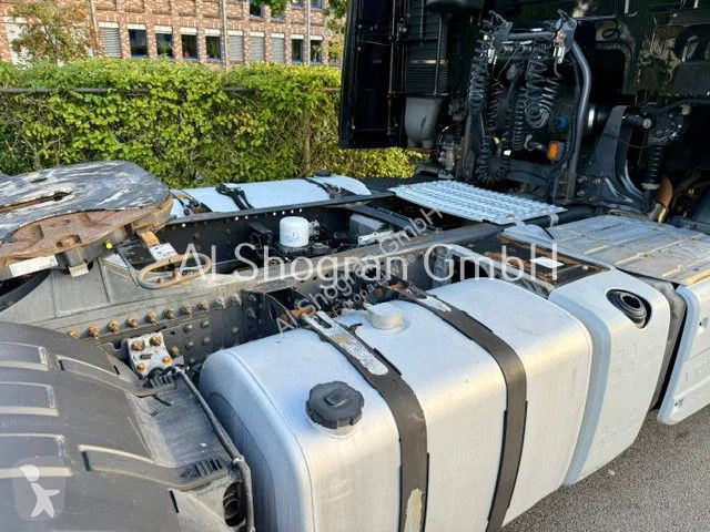 Trekker Volvo 500 Globetrotter / 2 x Tank / Euro6