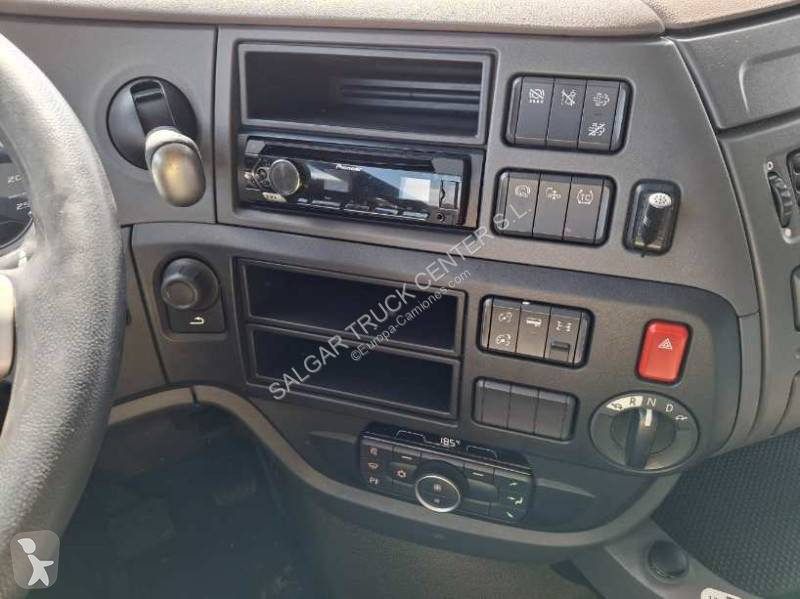 Cabeza tractora DAF