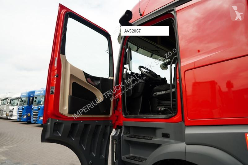 Тягач Mercedes ACTROS 1845 MP5
