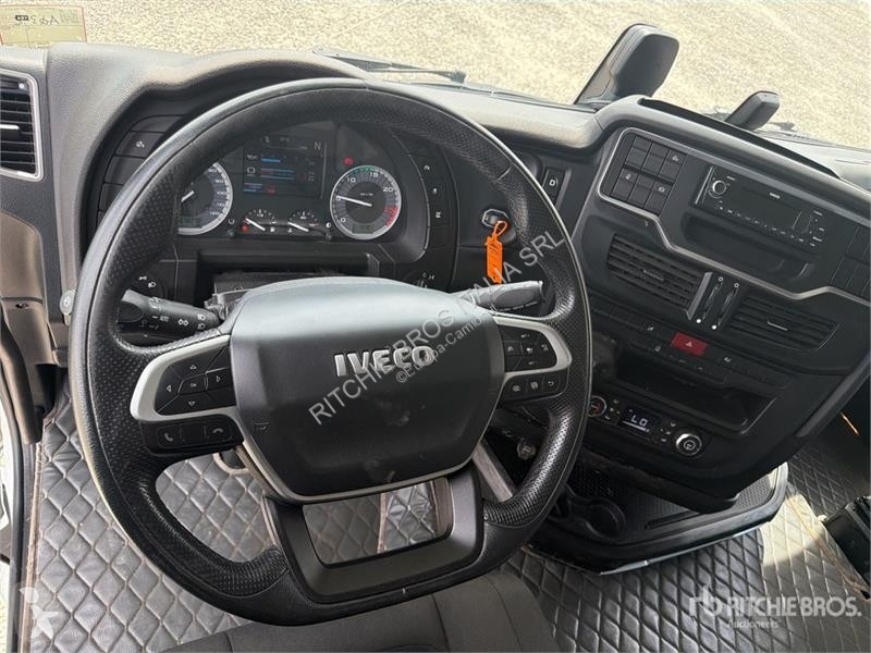 Cabeza tractora Iveco S-way 530