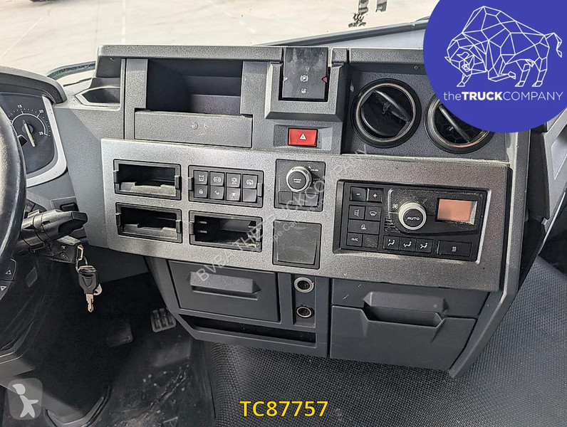Cabeza tractora Renault T 480