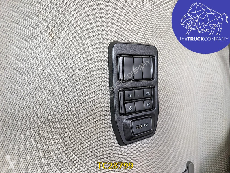 Cabeza tractora Scania 410