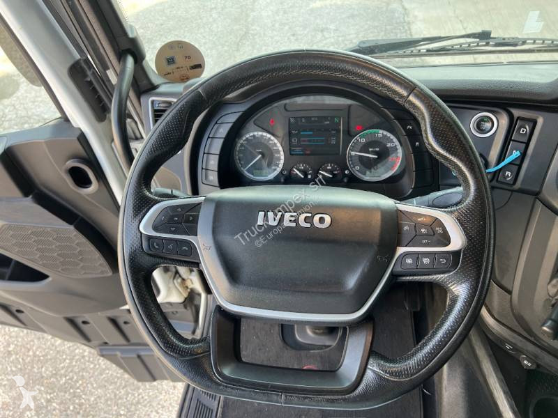 Cabeza tractora Iveco 490