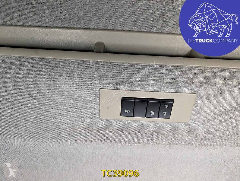 Cabeza tractora Volvo