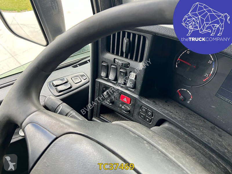 Nyergesvontató Scania 620