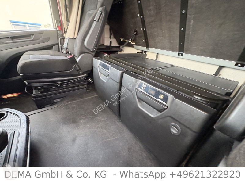 Tahač Iveco S...