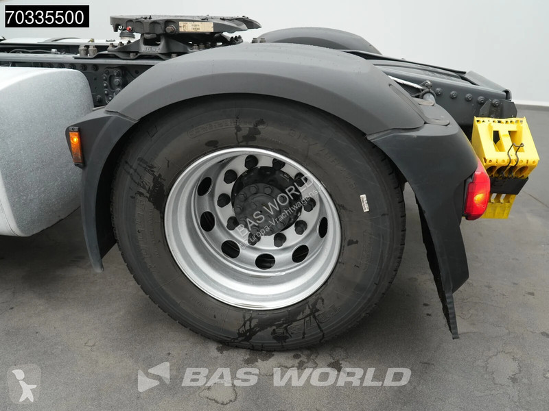 Nyergesvontató DAF 480  4X2 2x Tanks ACC