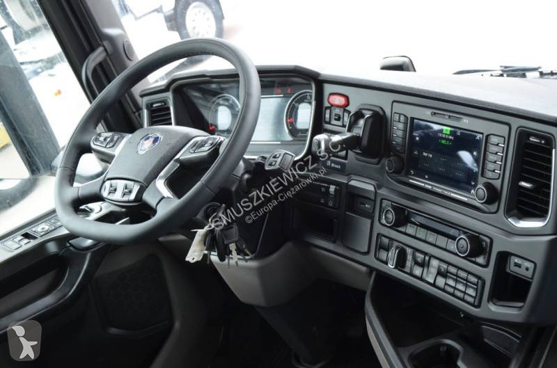 Tractor Scania 450