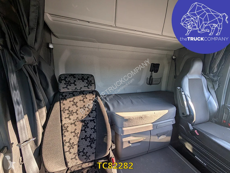 Nyergesvontató Scania 500