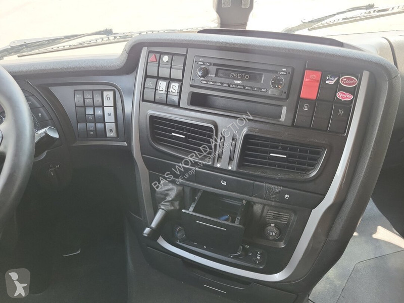 Nyergesvontató Iveco NP NP 460