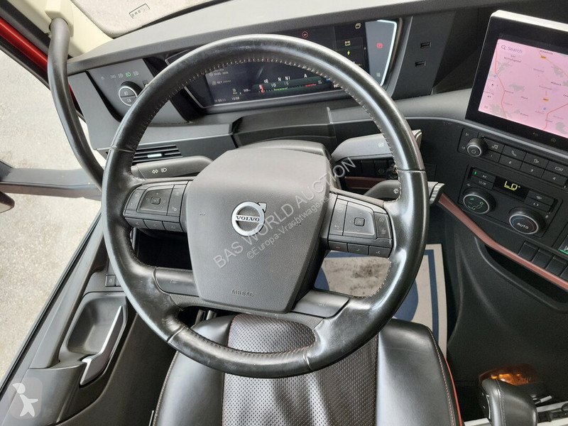 Ciągnik siodłowy Volvo 650