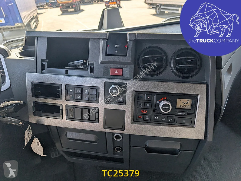 Ciągnik siodłowy Renault T 460