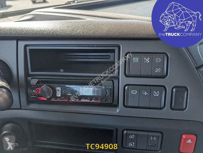Тягач DAF 480