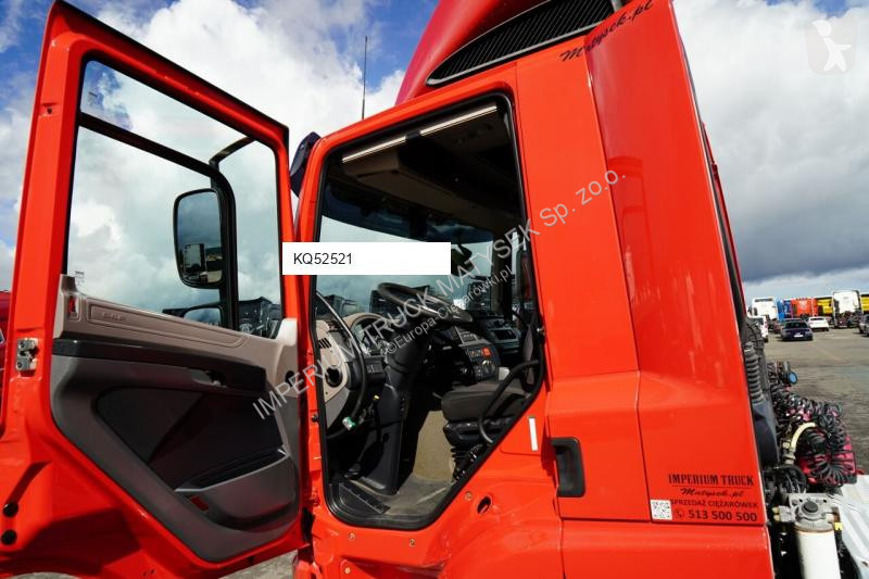 Тягач DAF CF 340