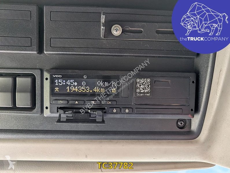 Cabeza tractora Renault 450