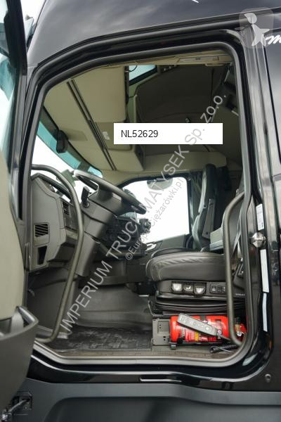 Влекач Volvo FH 500 / XXL / RETARDER / LOWDECK...