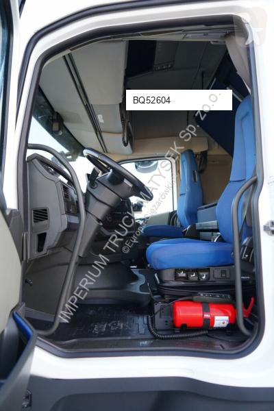 Влекач Volvo FH 460 / LOW DECK / MEGA / I-PARK...