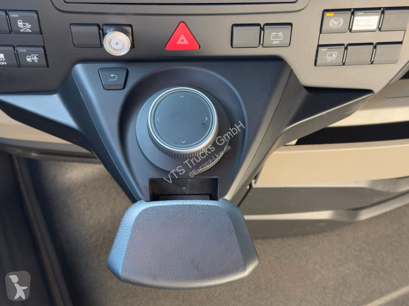 Tahač MAN 33.640 6x4BL SA...
