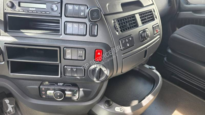 Cap tractor DAF 480 FT