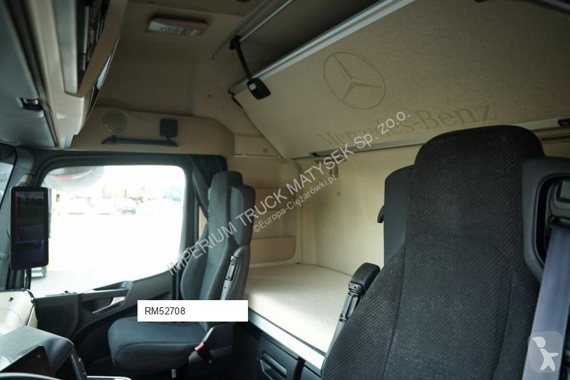 Tahač Mercedes ACTROS L 1845
