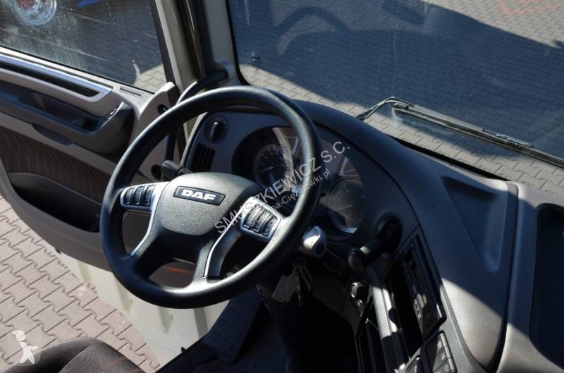 DAF 530 tractor unit