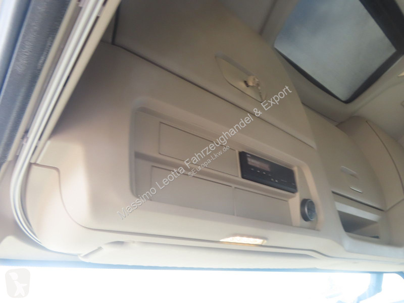 Iveco S-Way 490 Intarder FZ.7 tractor unit