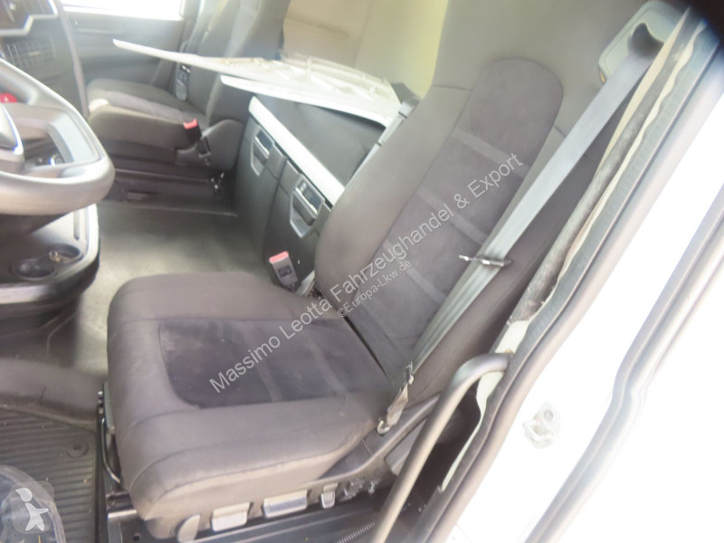 Iveco S-Way 490 Intarder FZ.4 tractor unit