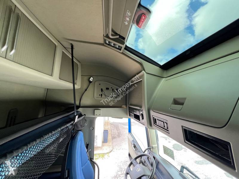 Tahač Volvo 500 Globetrotter XL