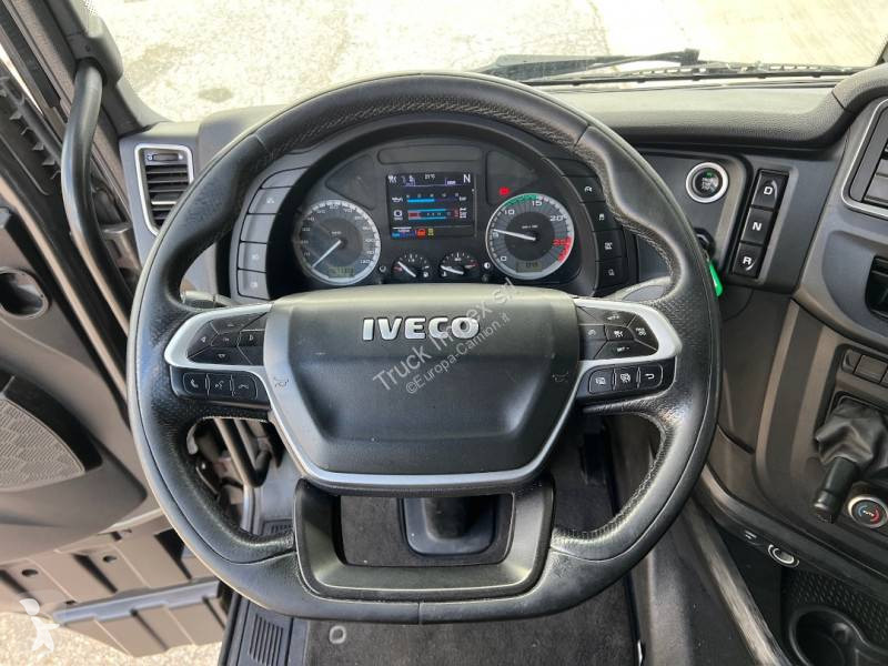 Iveco 570 tractor unit