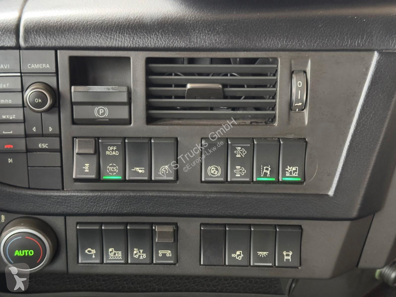 Tahač Volvo 4x2 BL ACC Hydraulik Retarder