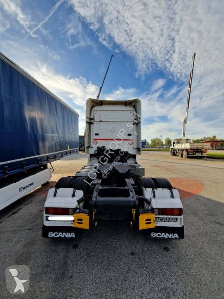 Nyergesvontató Scania 500