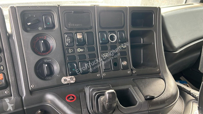 Trekker Scania - 400 (LAMES / POMPE MANUELLE /...