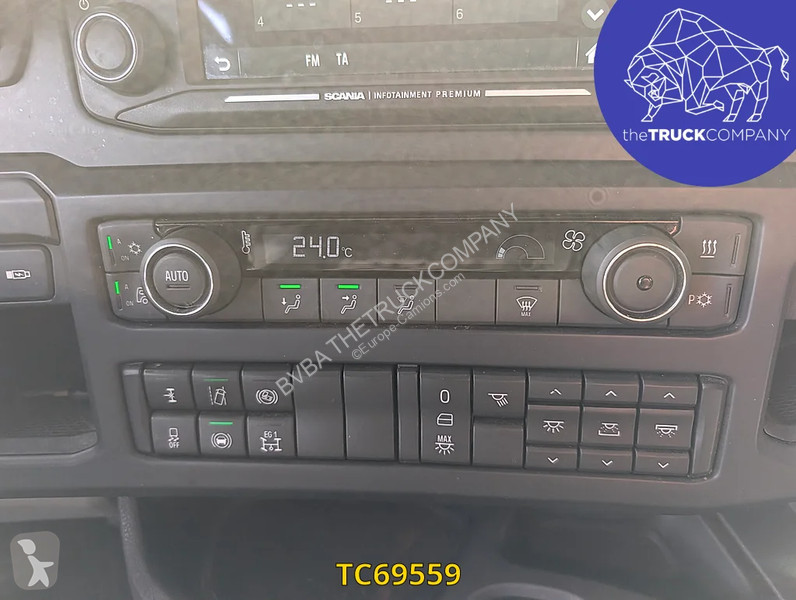 Traktor Scania 500