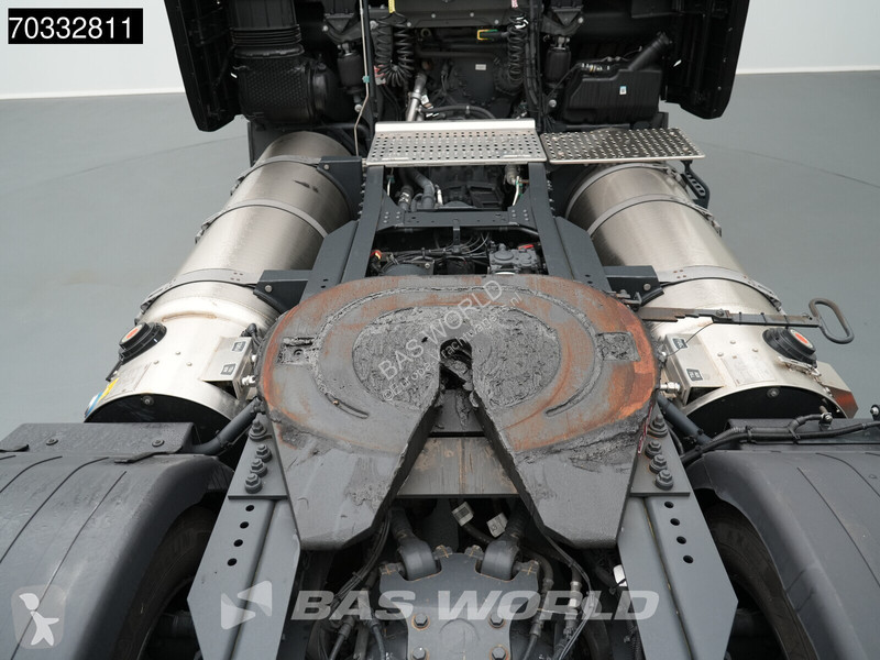 Tahač Iveco S-Way 460 4X2 Metallica Edition!...