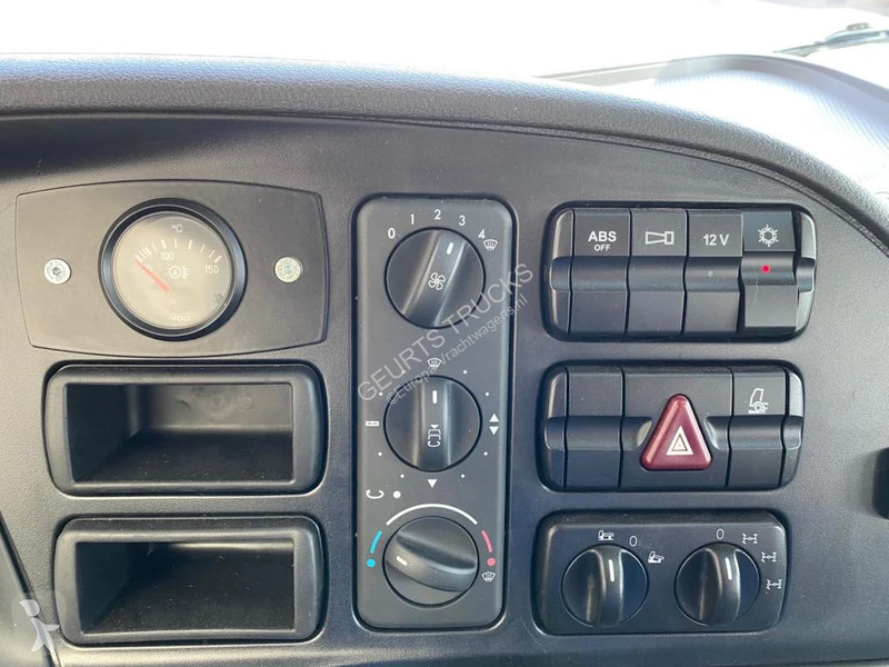 Traktor Mercedes TITAN 5 Z52-600 F TITAN 5...