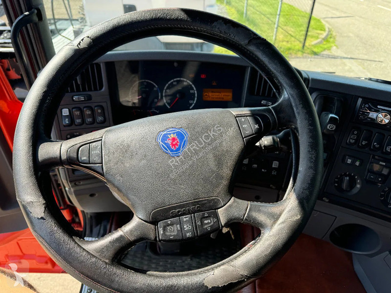 Traktor Scania R560 V8 8X2 + EFFER CRANE 1550...
