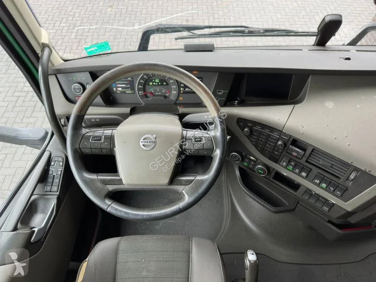 Tahač Volvo 500 6X4 TREKKER/TRACTOR/SZM EURO 6...